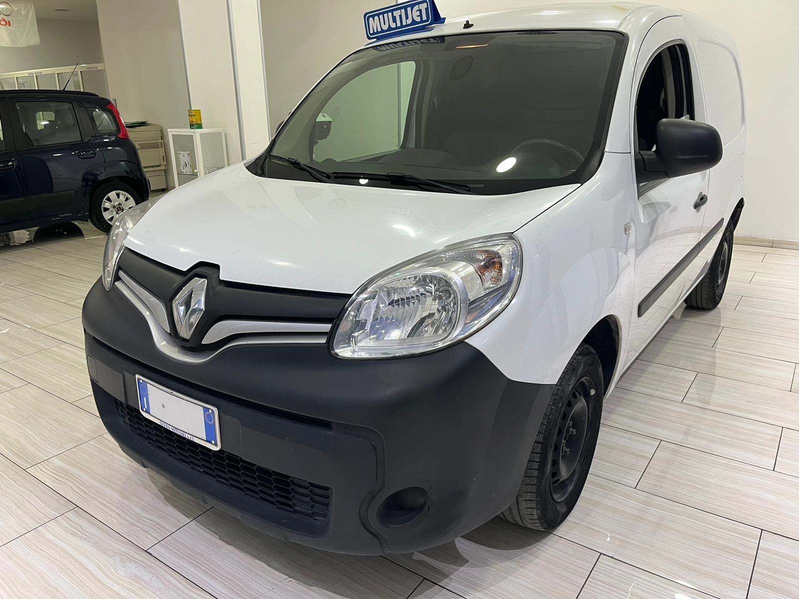 
								Renault Kangoo full									